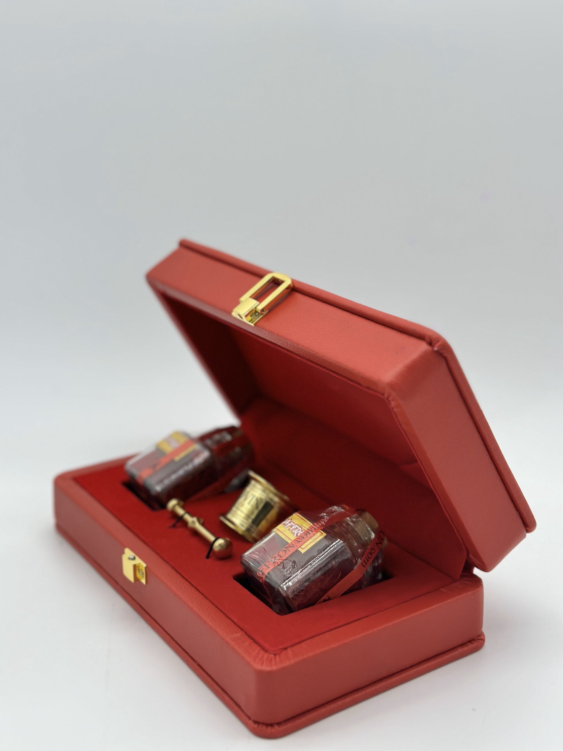Novin Saffron Velvet Metal Series 5g – Dual Tin Gift Box Dubai
